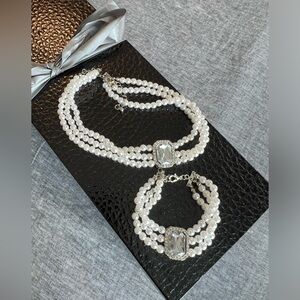 New/never worn SET adjustable bracelet+necklace with (fake) pearls and pendant.